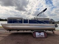 2022 Bennington 22 SVSR SPS