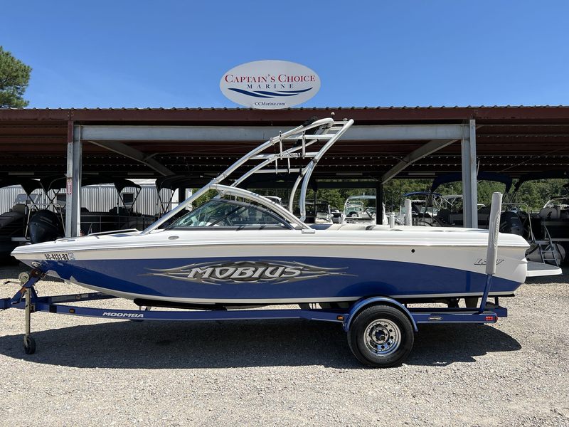 2008 Moomba Mobius LSV
