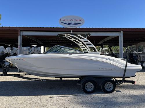 2022 Chaparral 23 SSI