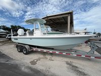 2018 Everglades 243 CC