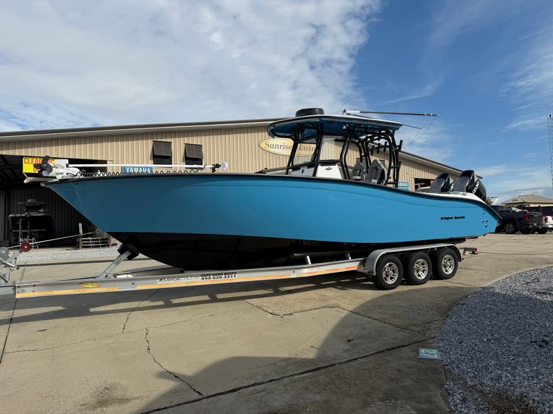 2024 Cape Horn 32 XS