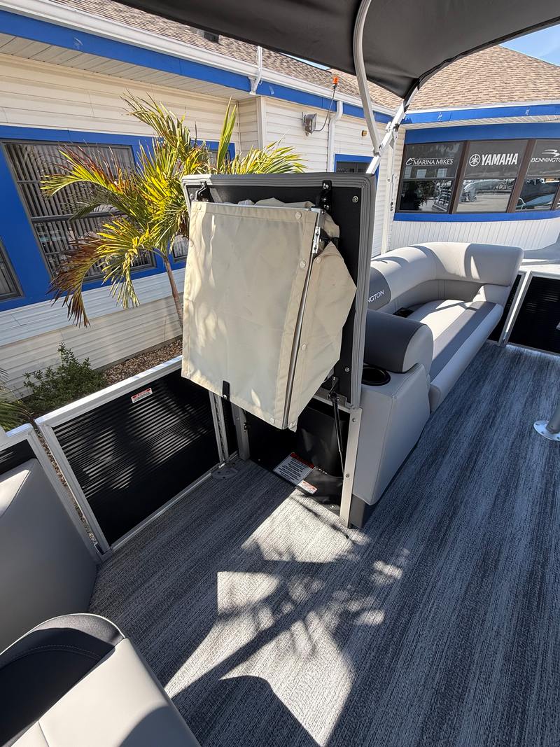 2026 Bennington 23 SSR SPS Plus