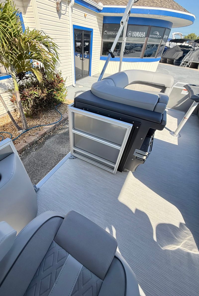 Boat Image 16