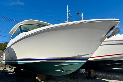 2021 Tiara Yachts 34 LX