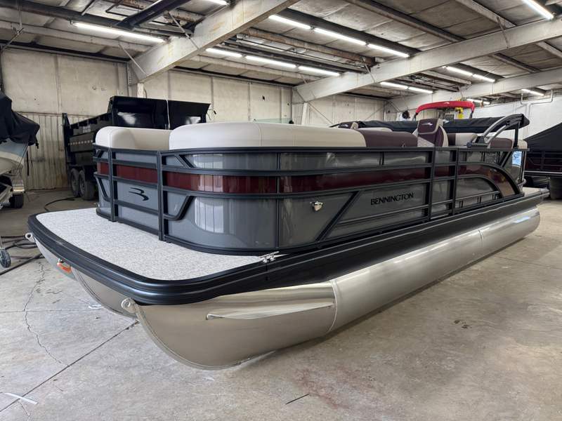 2026 Bennington 22 SSR SPS
