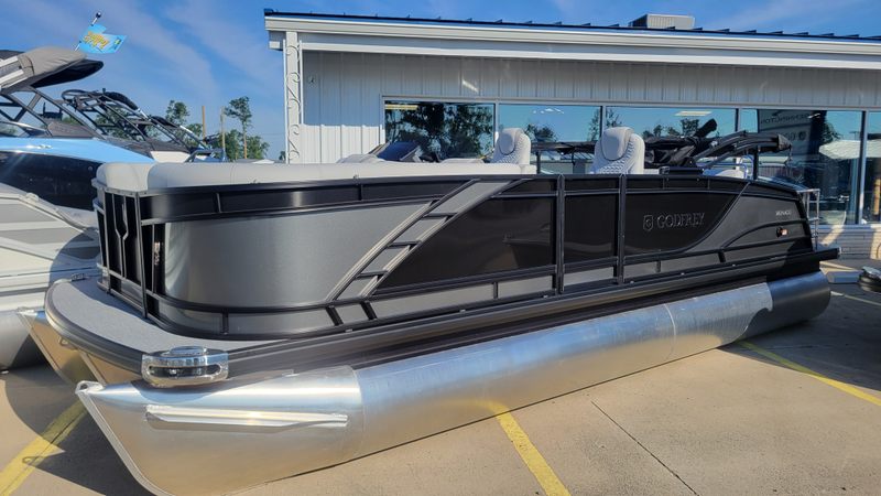 2026 Godfrey MC 235 DFL