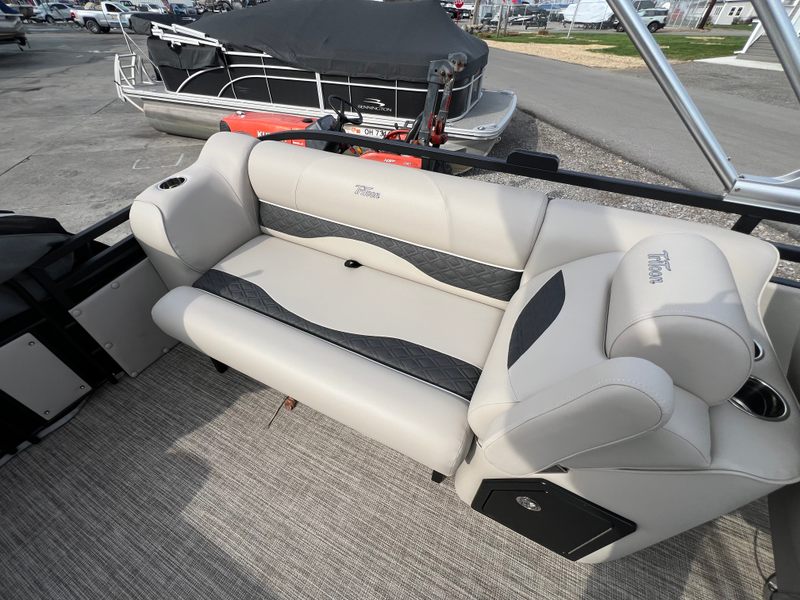 Boat Image 30