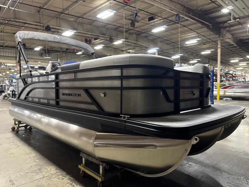 2026 Bennington 22 SSR SPS