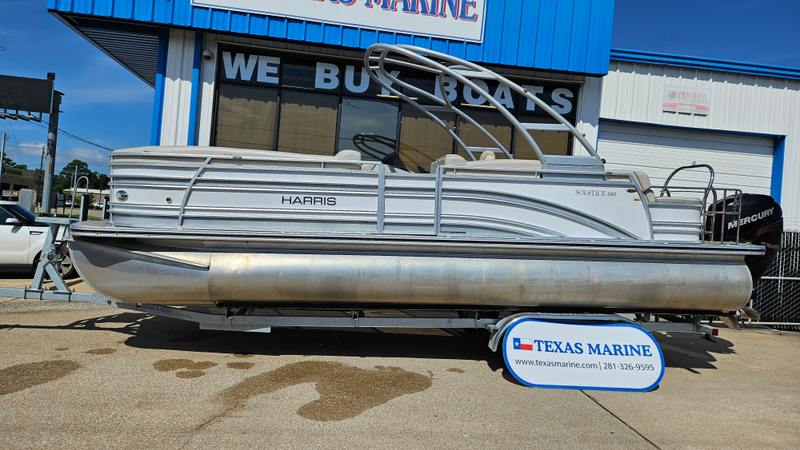 2017 Harris Solstice 240