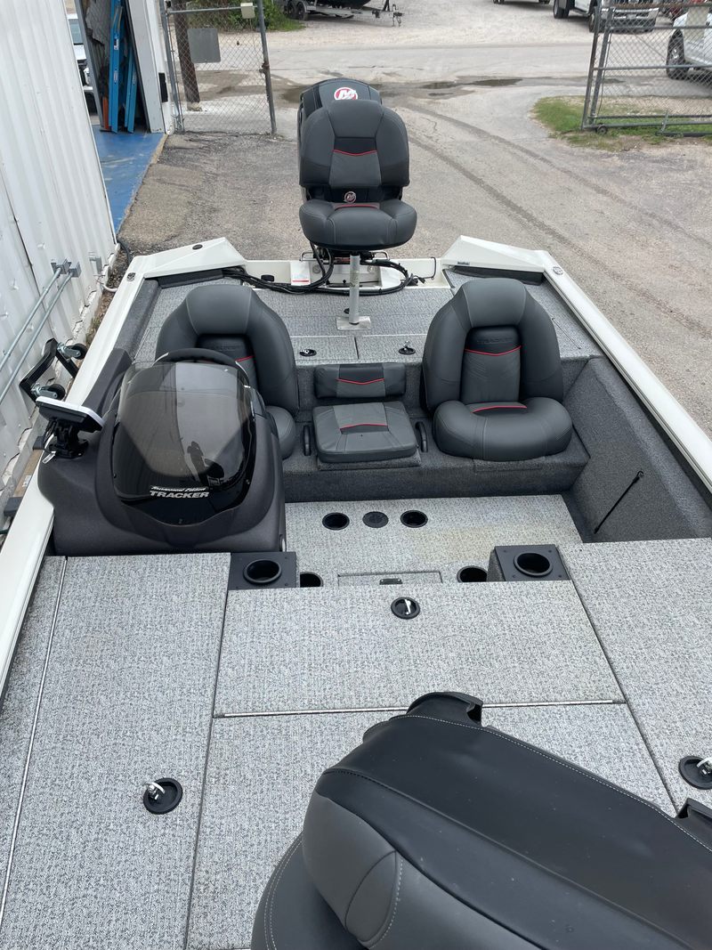Boat Image 18