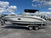 2017 Chaparral 230 Deluxe
