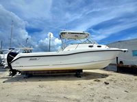 2007 Boston Whaler 305 Conquest