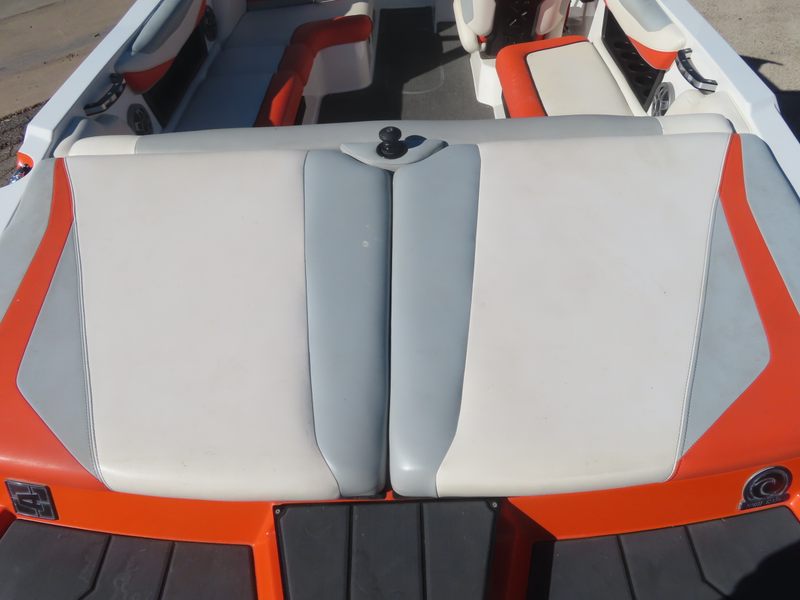 Boat Image 11