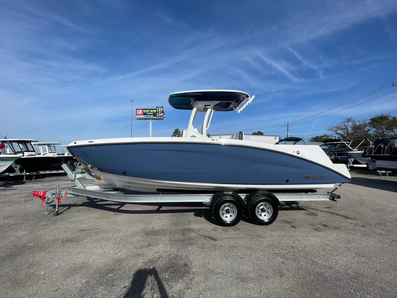 2025 Yamaha 252 FSH Sport